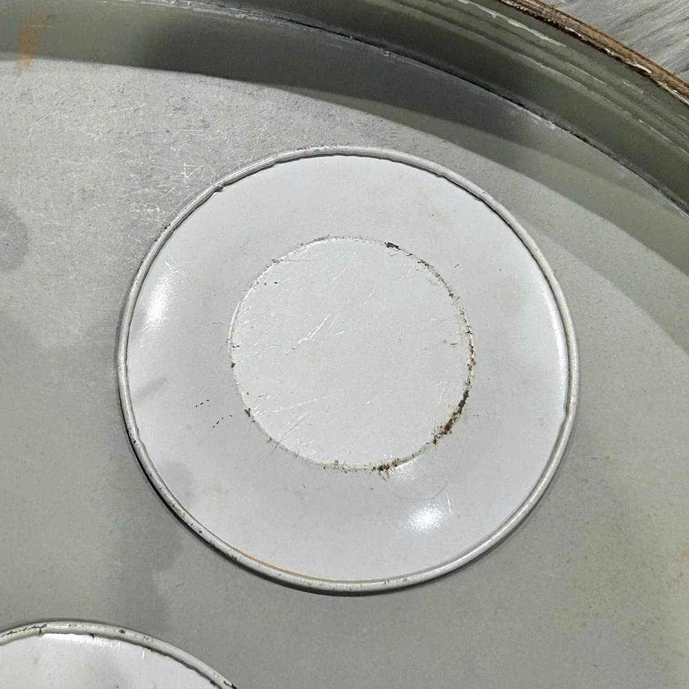 Hugga Bunch Metal Plates Pair Vintage Hallmark 1984‎ Tea Set